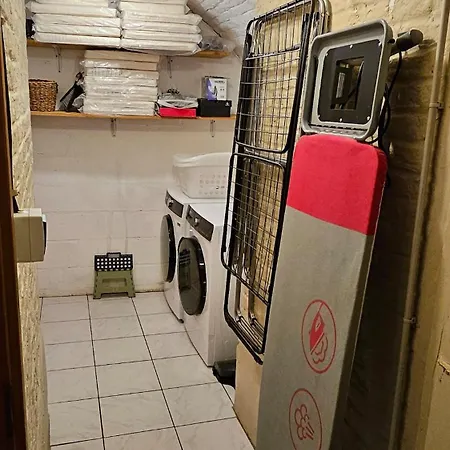 Proche Valenciennes - Maison 180 M2 Dans Dependances Chateau Apartment