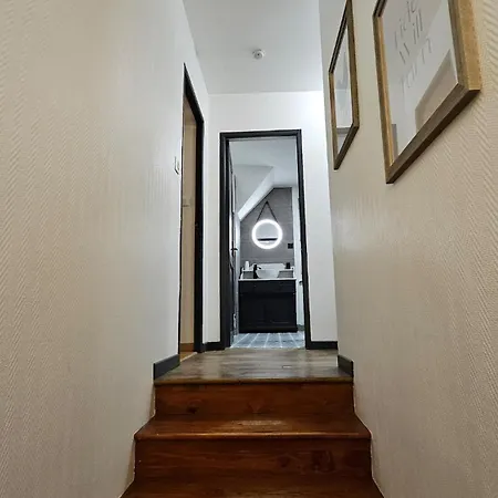 Proche Valenciennes - Maison 180 M2 Dans Dependances Chateau Apartment *