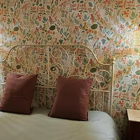 Proche Valenciennes - Maison 180 M2 Dans Dependances Chateau Apartment