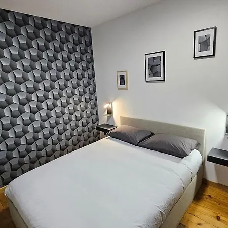 Proche Valenciennes - Maison 180 M2 Dans Dependances Chateau * Famars